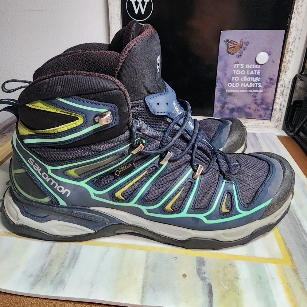 Salomon X Ultra 2 Boots Womens 9.5Blue Black Mid Gore-Tex GTX Hiking 371524